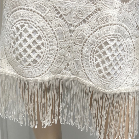 IVORY LACE FRINGE DRESS - Picture 8 of 8